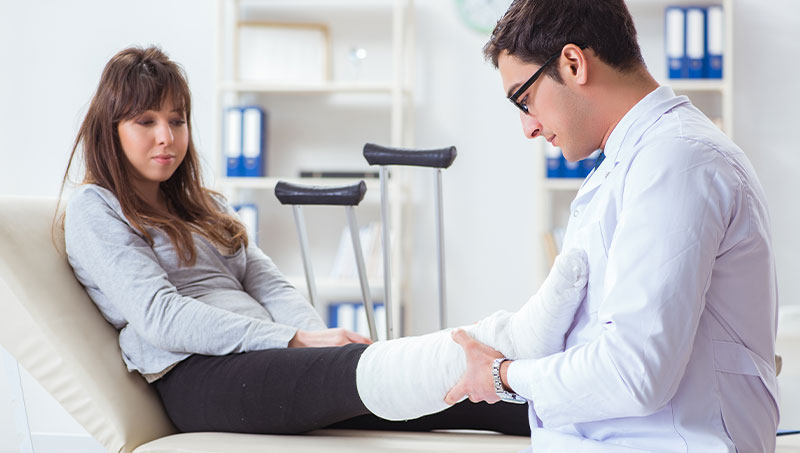auto accident injury care from a chiropractor in La Verne