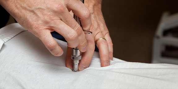 patient getting activator methods in La Verne for auto accident injury